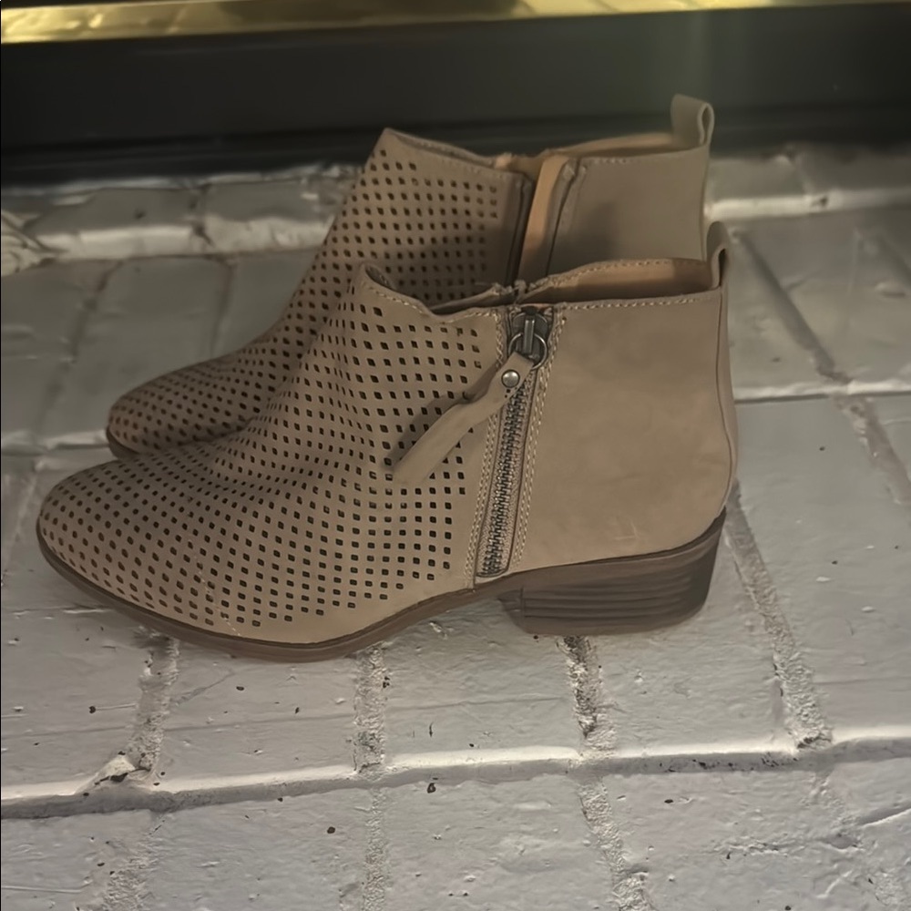 Stylish Perforated Ankle Boots in Tan
